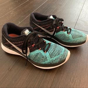 Nike Flyknit Lunar 3